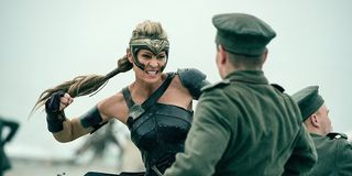 Robin Wright's Antiope punching a German soldier in the face