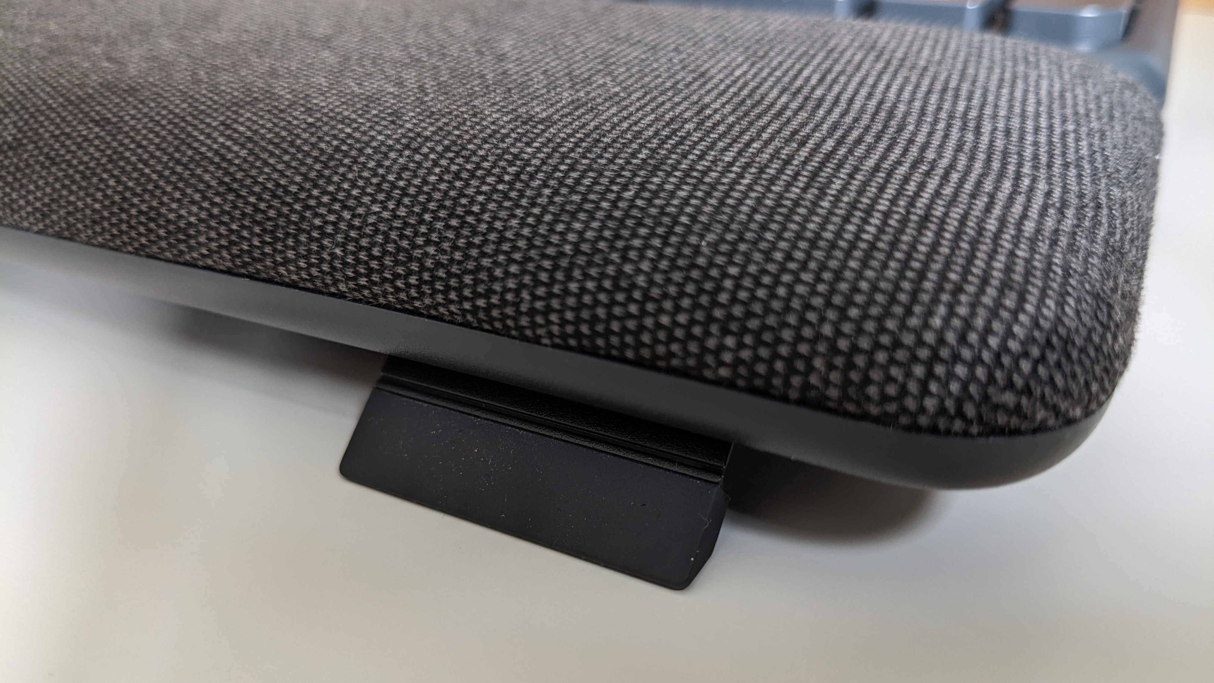 Trust Keyra ergonomic keyboard during our review