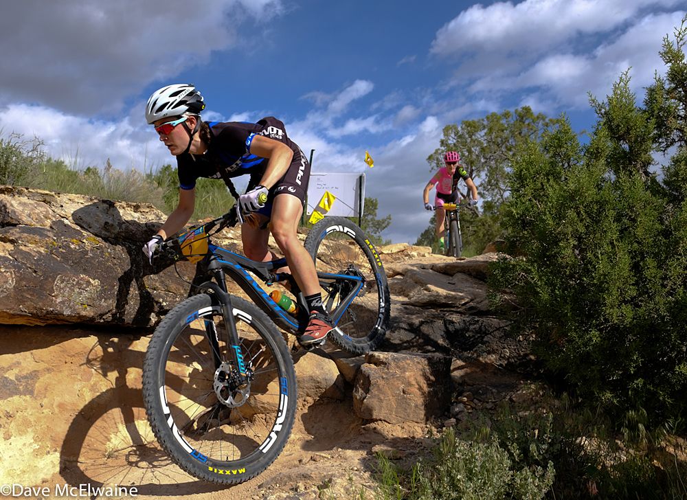 Isnaraissa Moir (Pivot) riding a rock drop