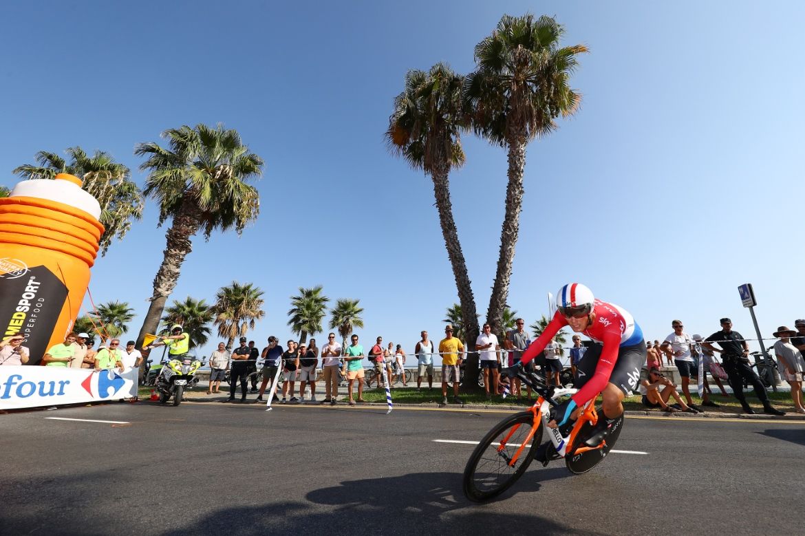 Dutch champion Dylan van Baarle (Team Sky) led the prologue for nearly two hours