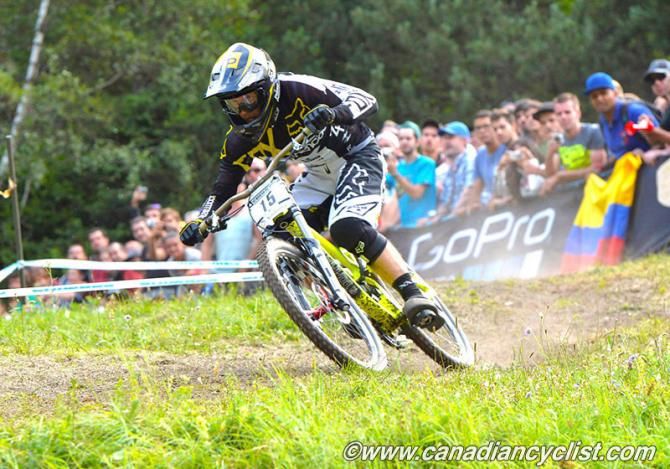 R&eacute;mi Thirion (Fra) Commencal / Riding Addiction