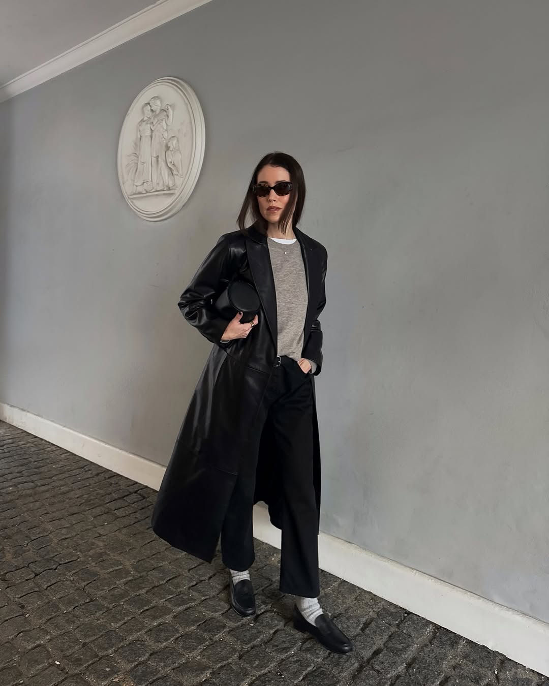 @annabelrosendahl wearing jumper and jeans