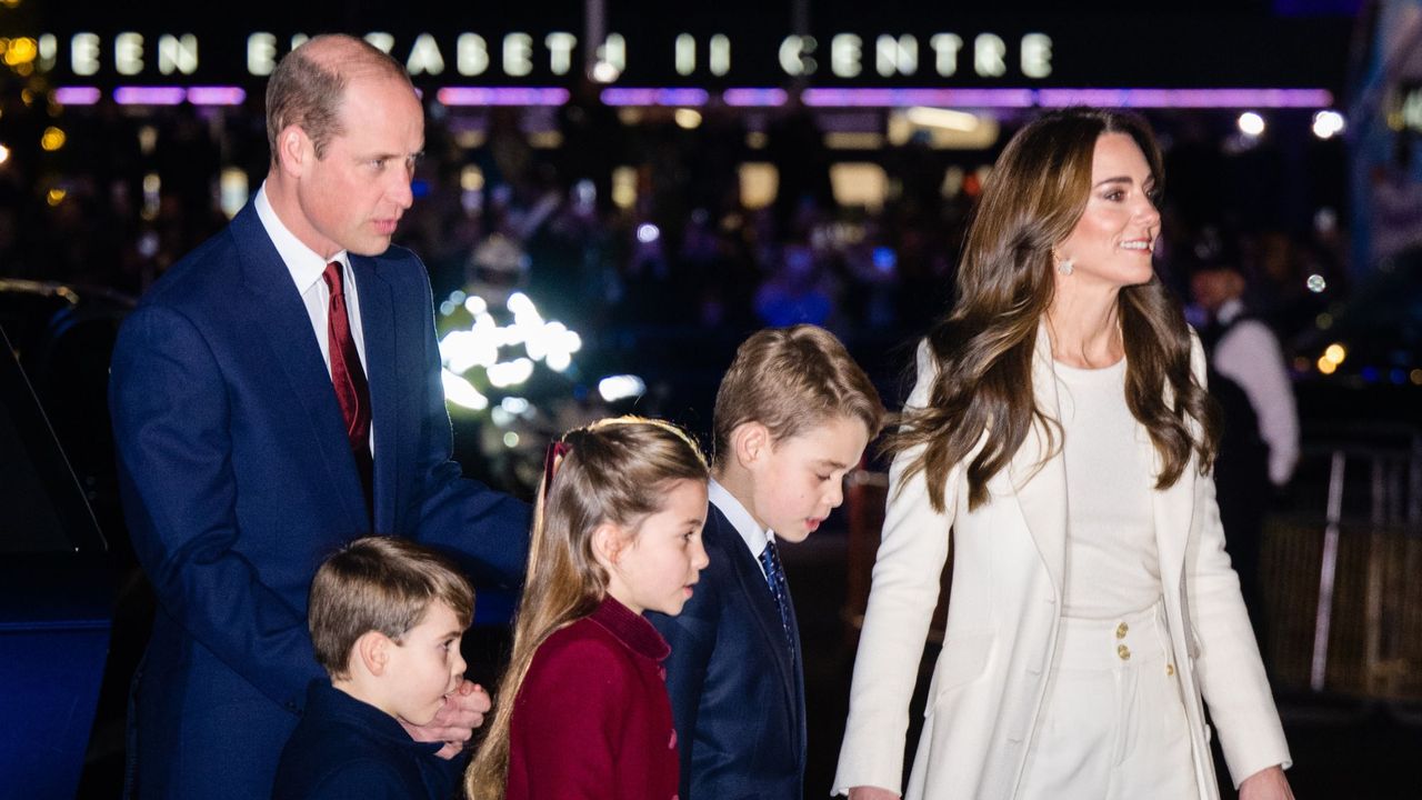 The Prince and Princess of Wales arrive with Prince George, Princess Charlotte and Prince Louis at the &#039;Together at Christmas&#039; carol service at Westminster Abbey