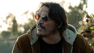 Sergio Peris-Mencheta as Gustavo in sunglasses in Snowfall season 6
