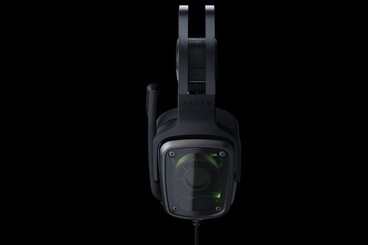 Razer brings the noise with its new Tiamat V2 gaming headsets 