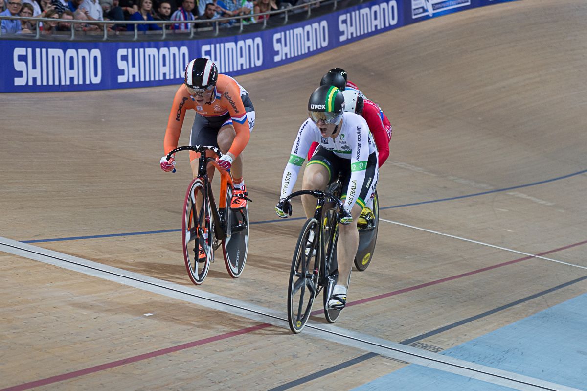 Anna Meares (Australia) wins the women's keirin