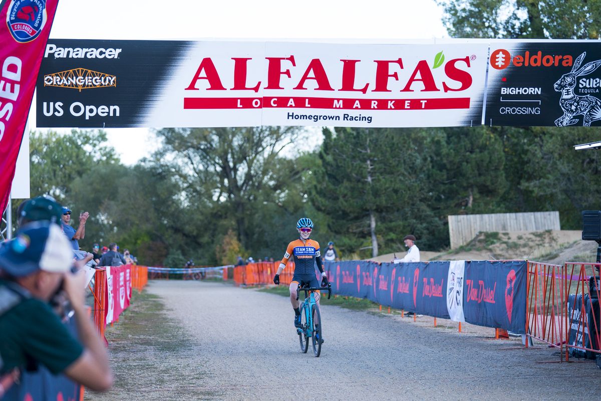 Clara Honsinger wins the open opening day at the US Open of Cyclocross
