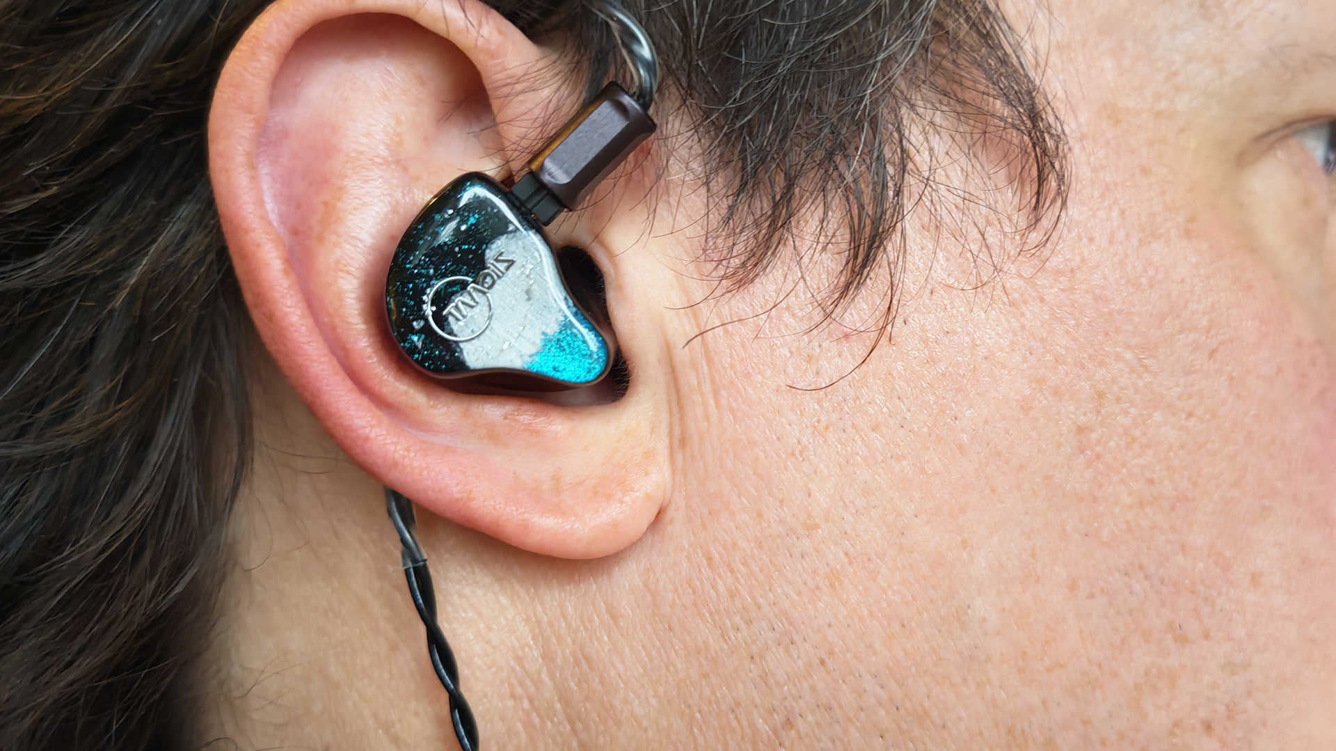 Shots of the Ziigaat Horizon IEM.