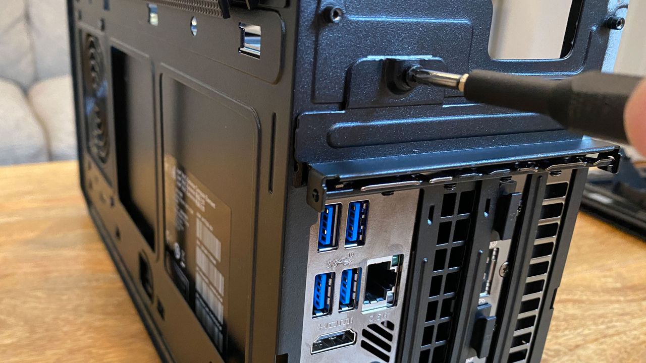 Intel NUC 11 Extreme Kit