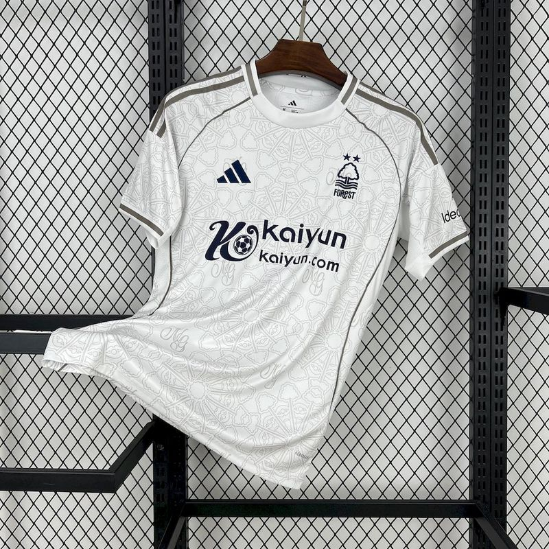 Nottingham Forest away kit 2025/26