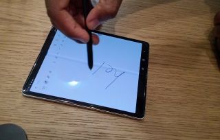 Samsung Galaxy Z Fold 3 5G: using the S Pen