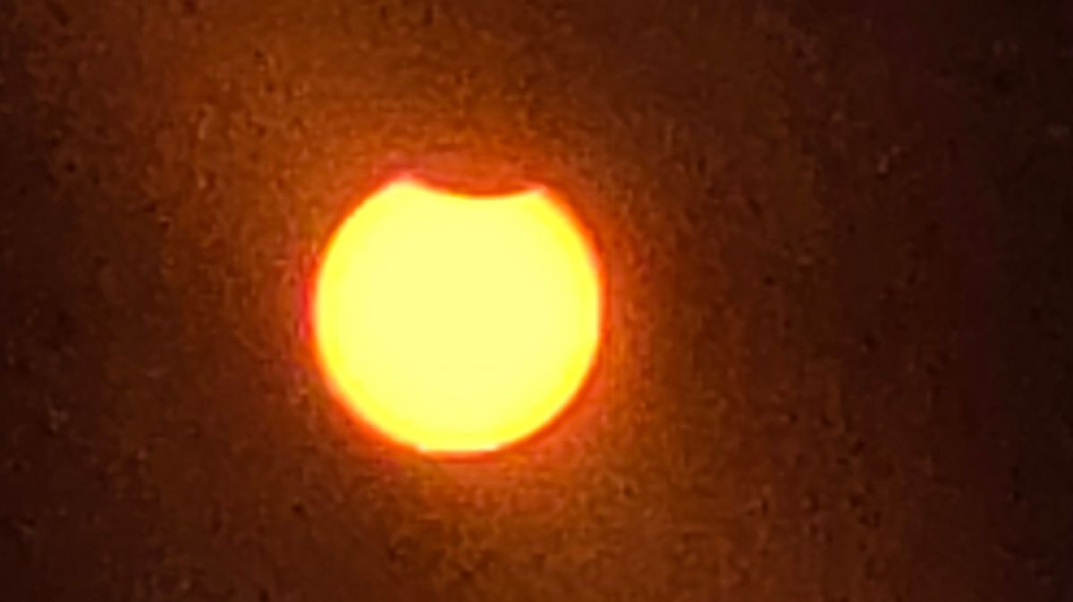 Solar Eclipse 2026 shot on smartphone
