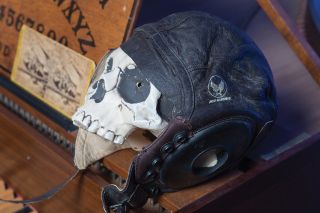 Bomber man: Jinxx’s WWII US Army Air Corp flying helmet