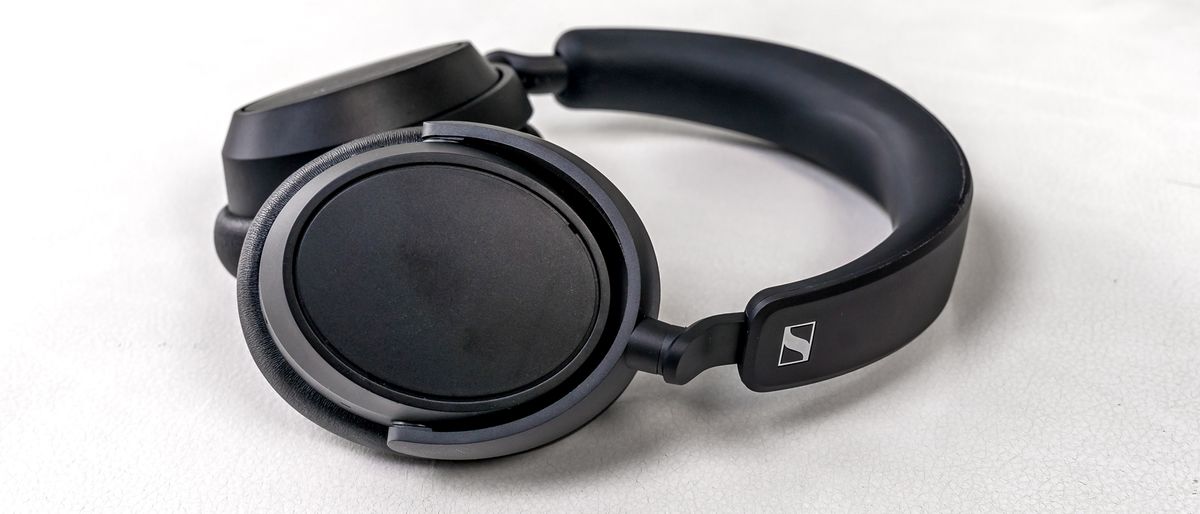 Sennheiser Momentum Accentum Plus laying flat.