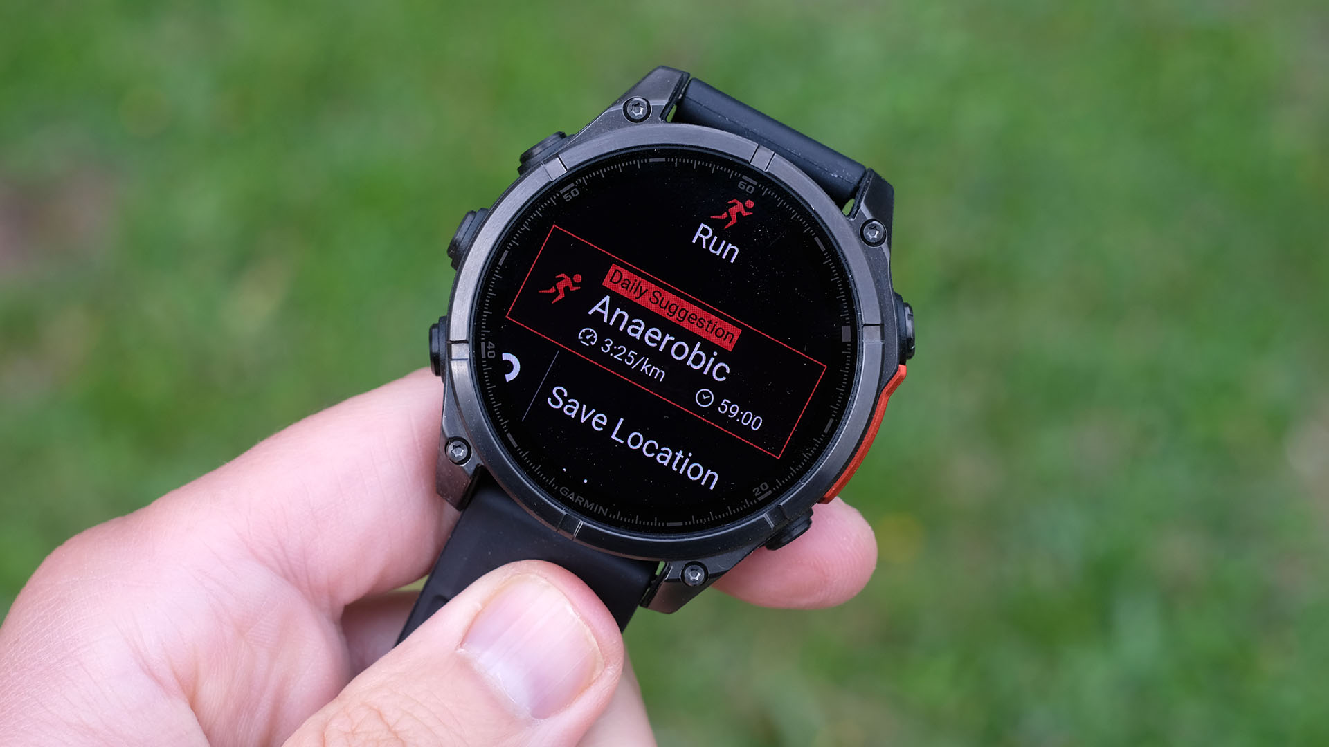 Garmin Fenix 8, a close-up picture of the workout tracking feature