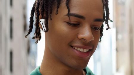 The Samsung Galaxy Buds 3 FE in official press images.
