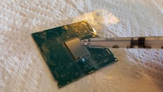 Delidded CPU having liquid metal applied