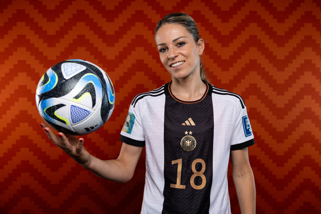 Melanie Leupolz poses for a World Cup shot