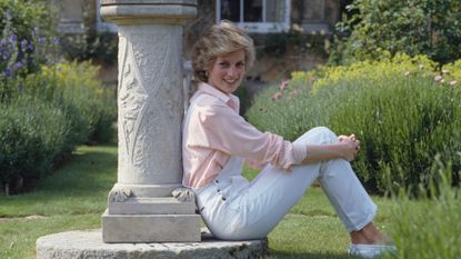 HIGHGROVE, UNITED KINGDOM - JULY 18: Diana Princess Of Wales Relaxed By The Sundial At Her Home Highgrove House