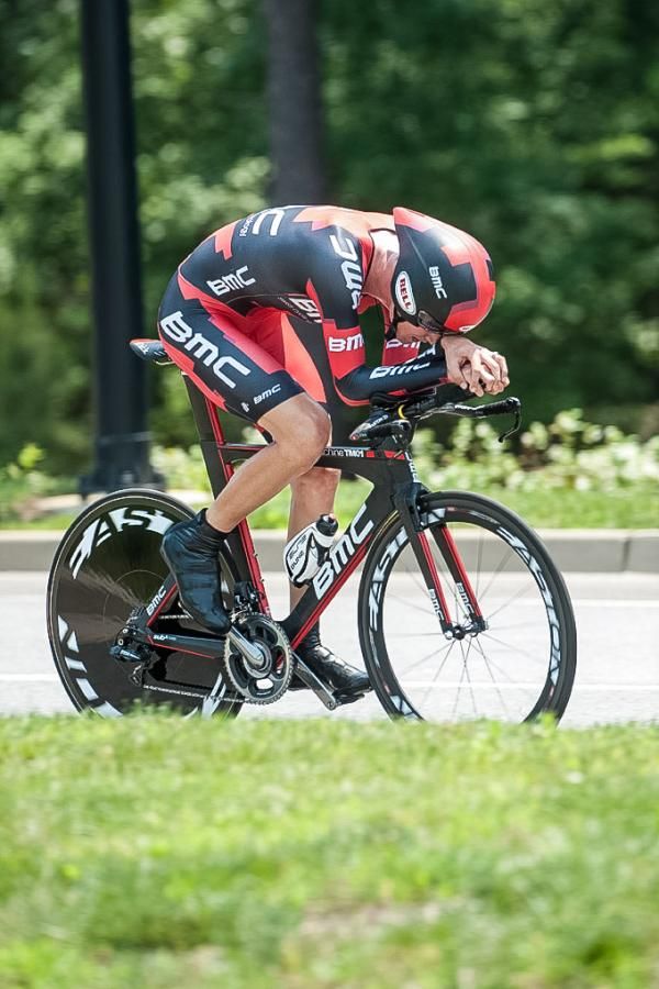 Brent Bookwalter (BMC) stays tucked in tight.