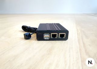 Navori Labs STiX 3800 Digital Signage Player