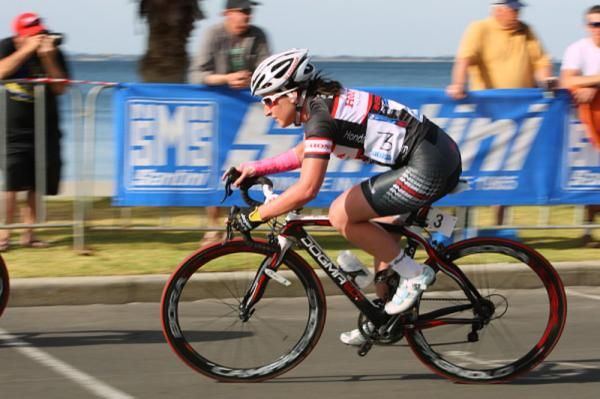 Judith Arndt (HTC-HighRoad) lit up the race with an attack which caused a long lasting break