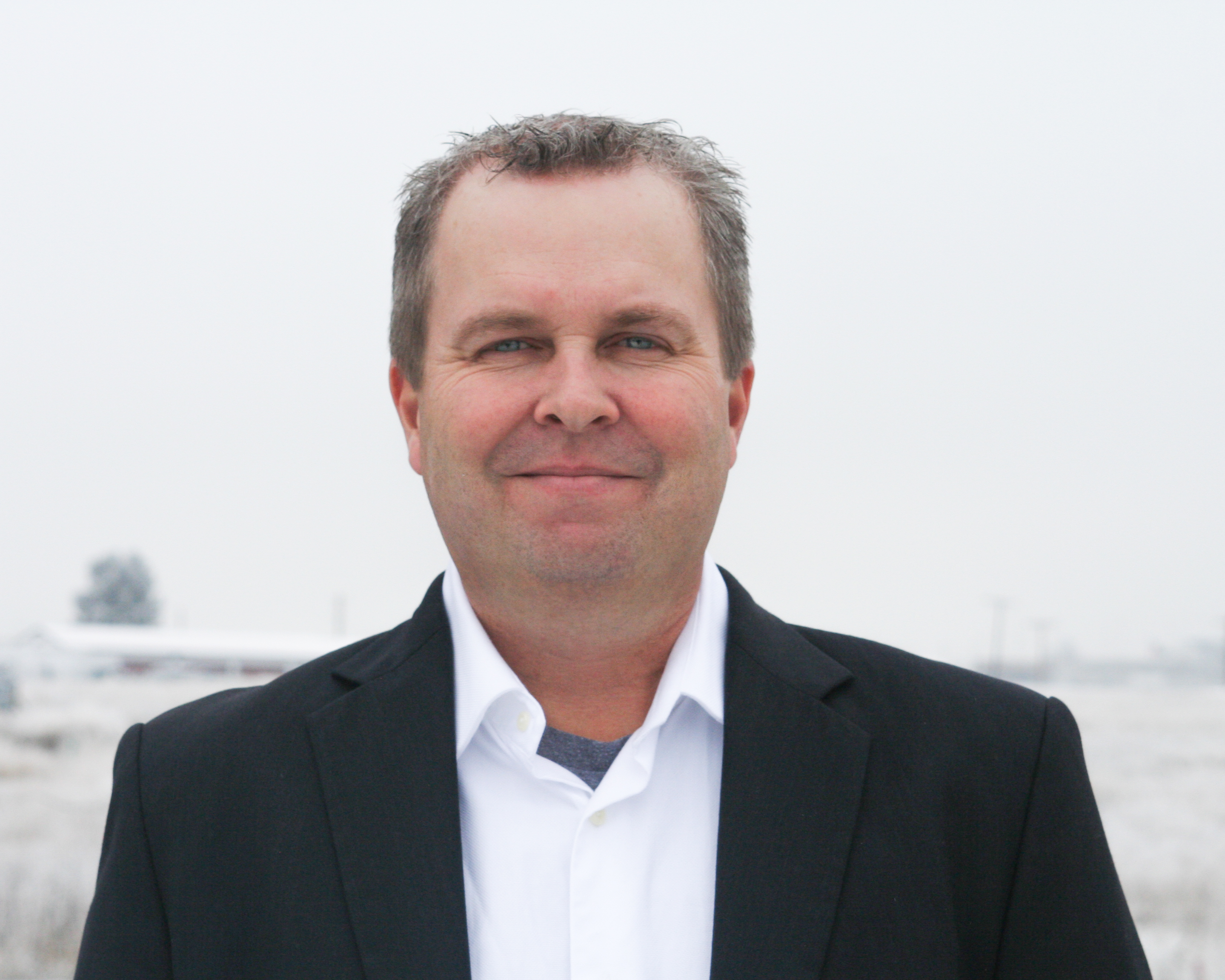 Headshot of Ryan Prentice.