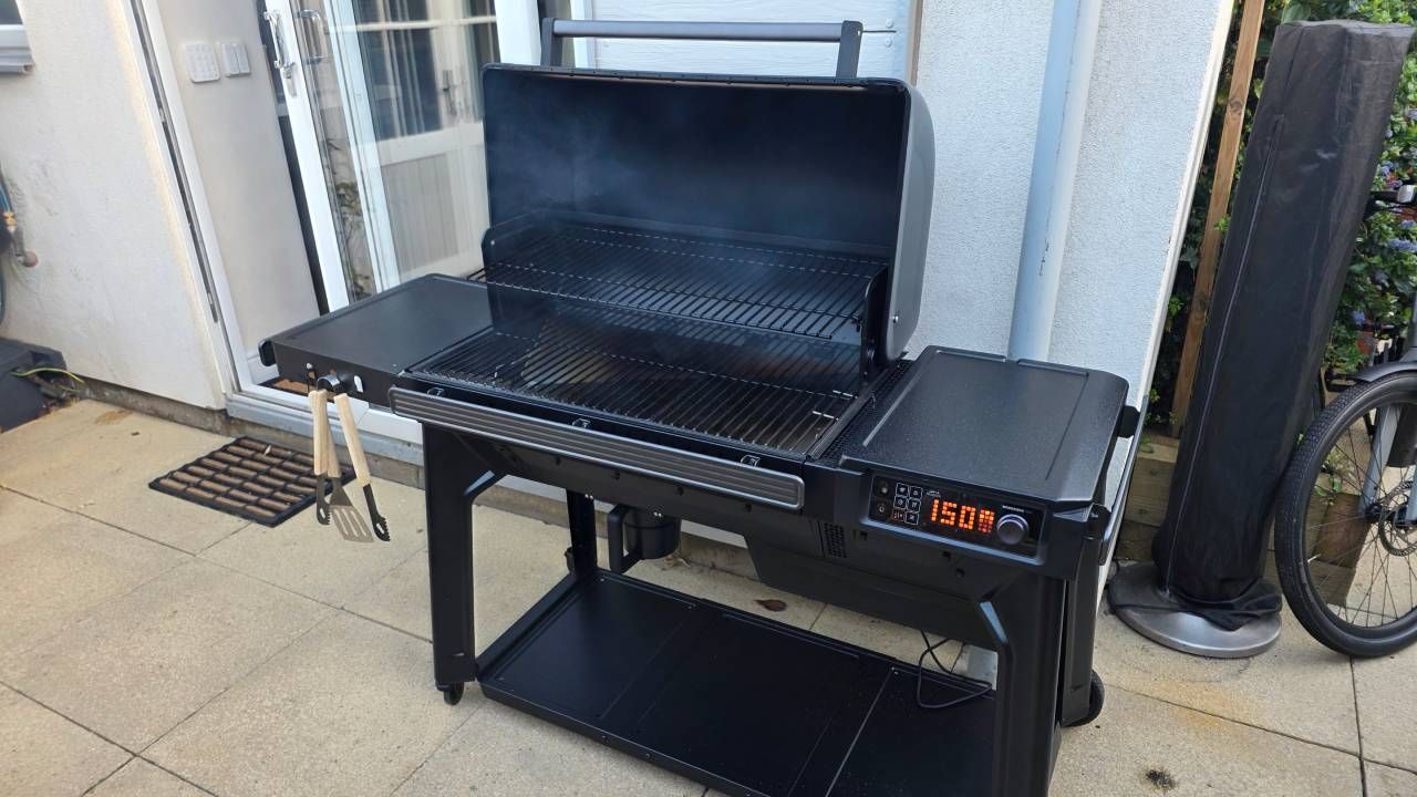 Traeger Woodridge Pro