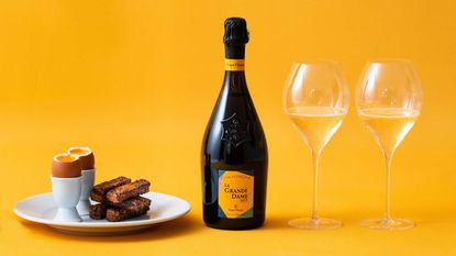 A Solaire Veuve Clicquot Grande Dame Visit 