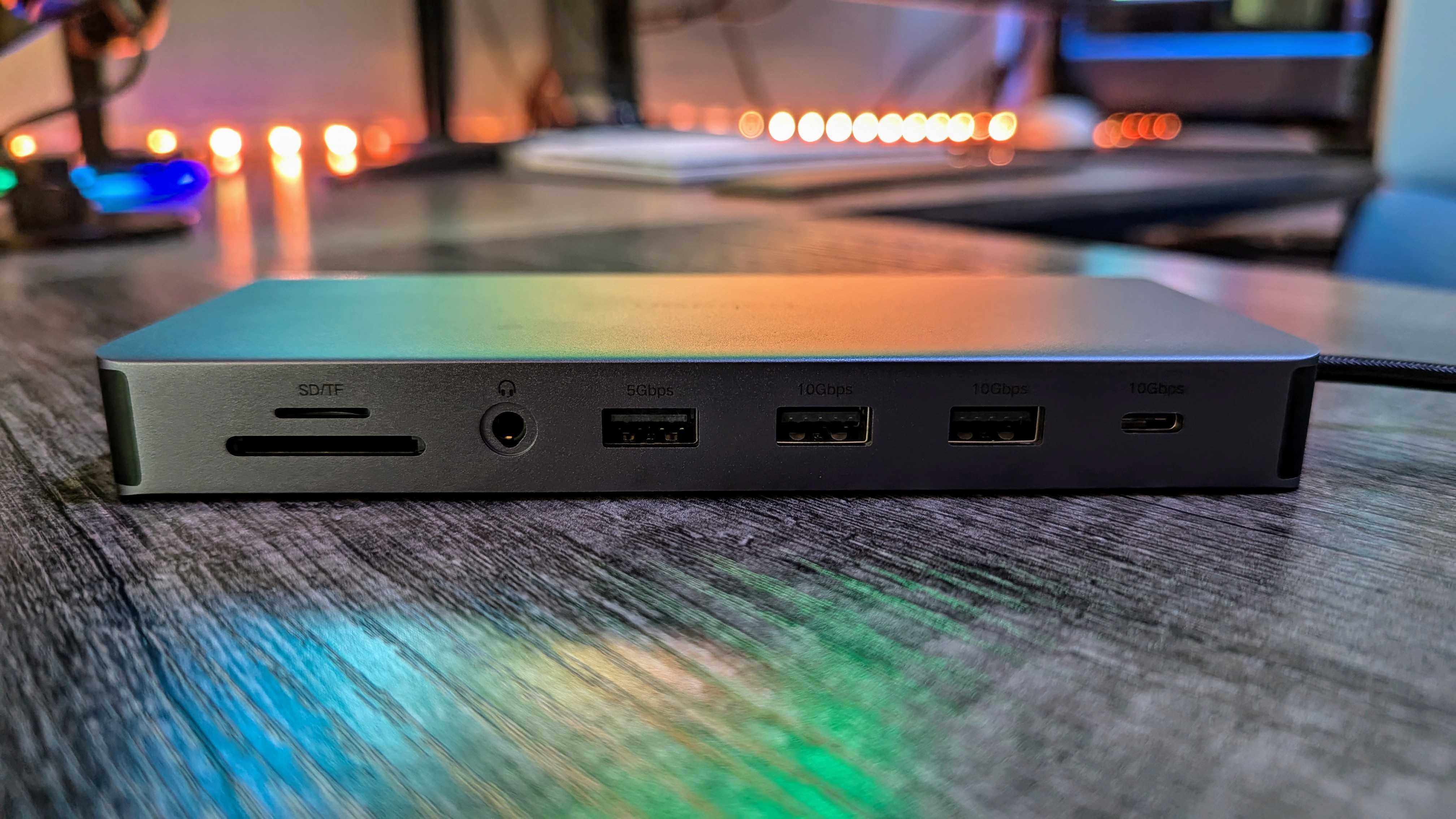 Эта док-станция USB Type-C 13 в 1 не может делать то, чего мне всегда хочется больше всего, но в остальном она надежна.