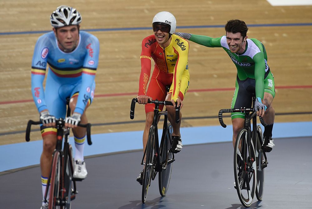Sebastian Mora (Spain) earned congratulations for his scratch race win