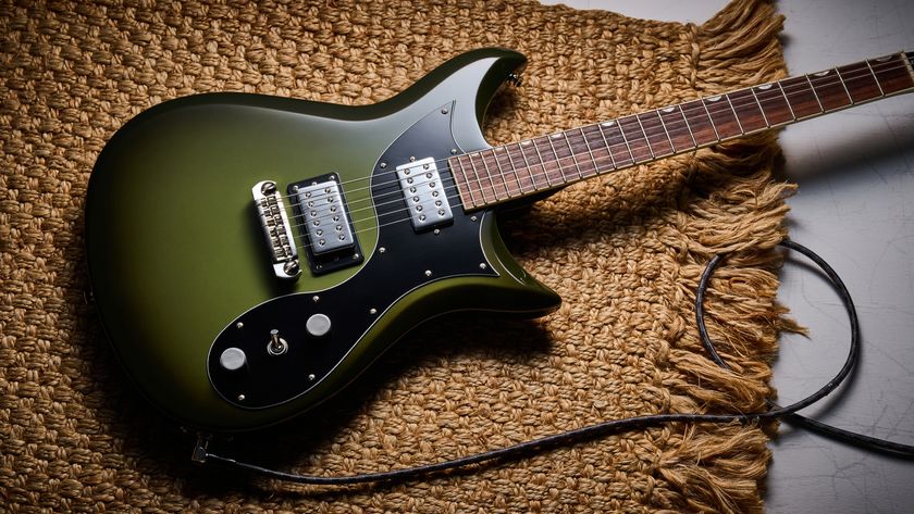 Gretsch Electromatic CVT Double-Cut in Wychwood greenburst finish