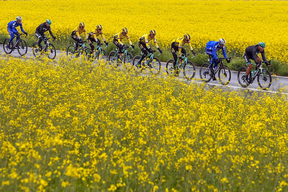 Stefan Kung (Groupama-FDJ) wins stage 2 at Tour de Romandie
