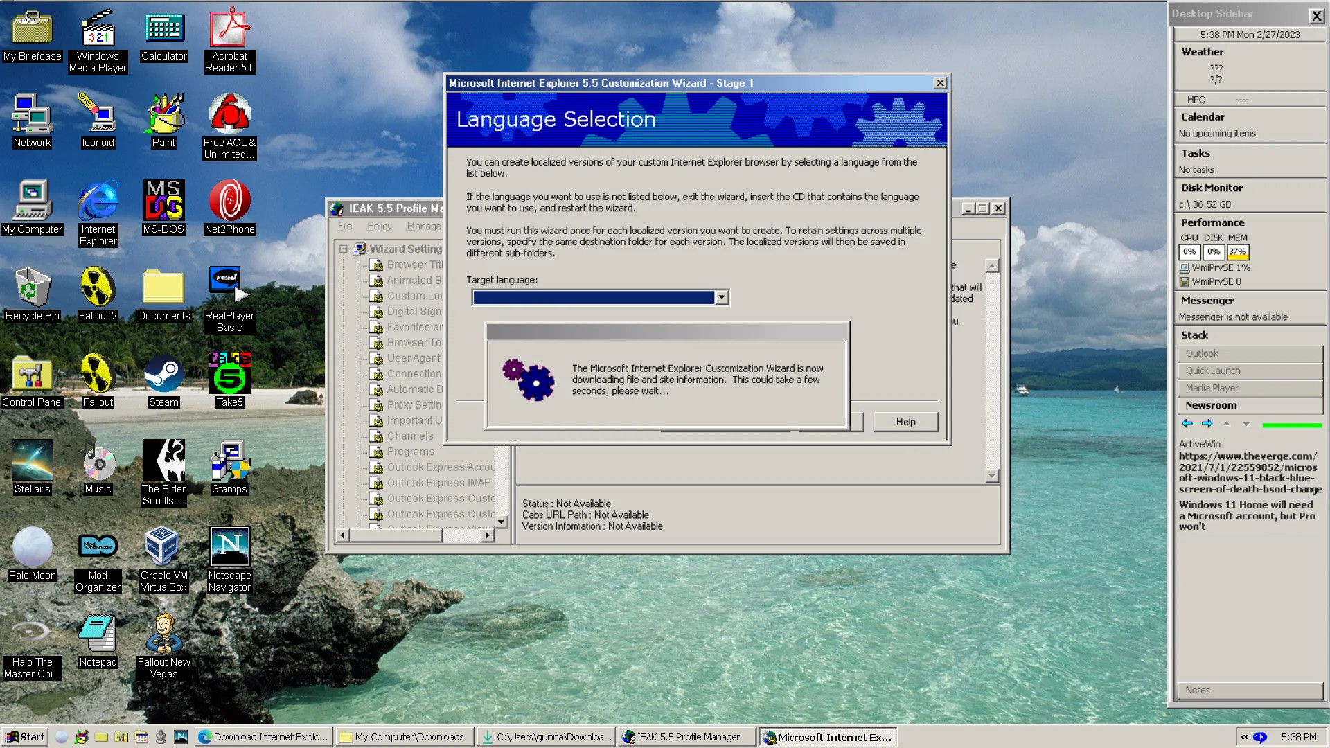 How to Add the Classic Windows 2000 Blue Background to Windows 10