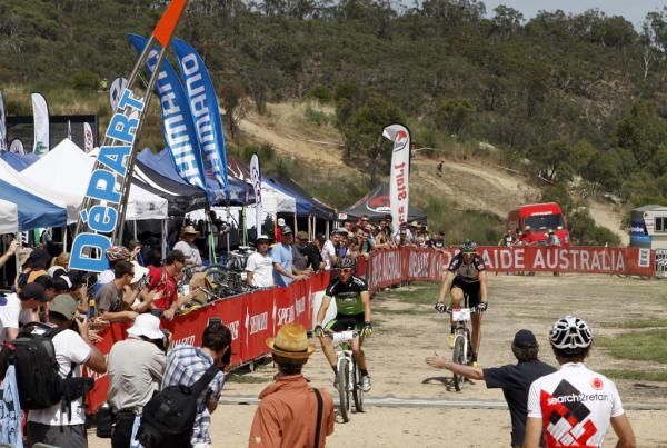At the end, only a bike length separated Chris Jongewaard (1st) from Paul Van der Ploeg (2nd)