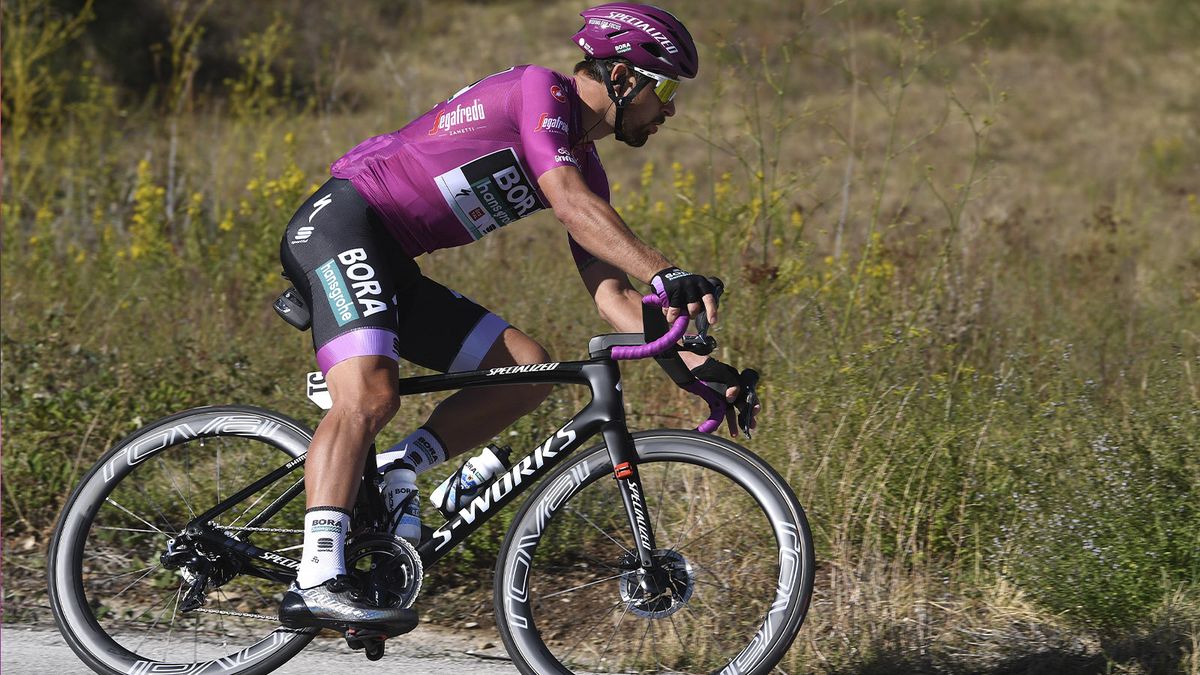 Giro custom tech