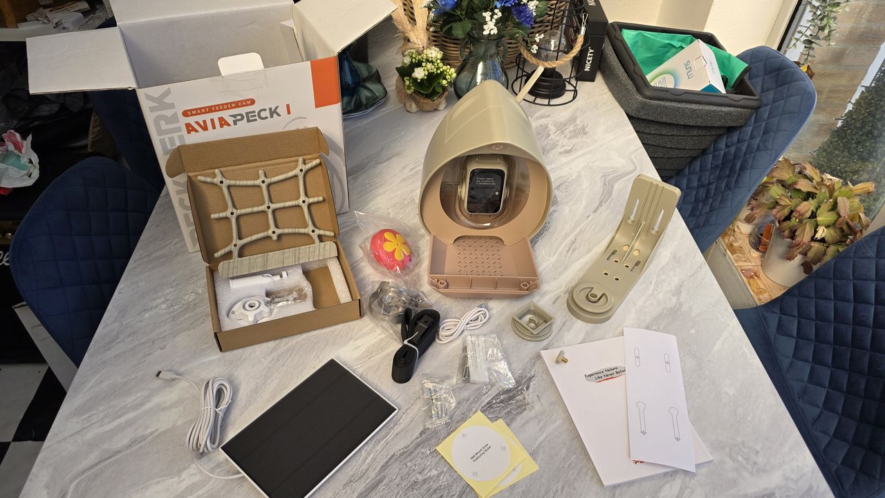PeckPerk bird camera review