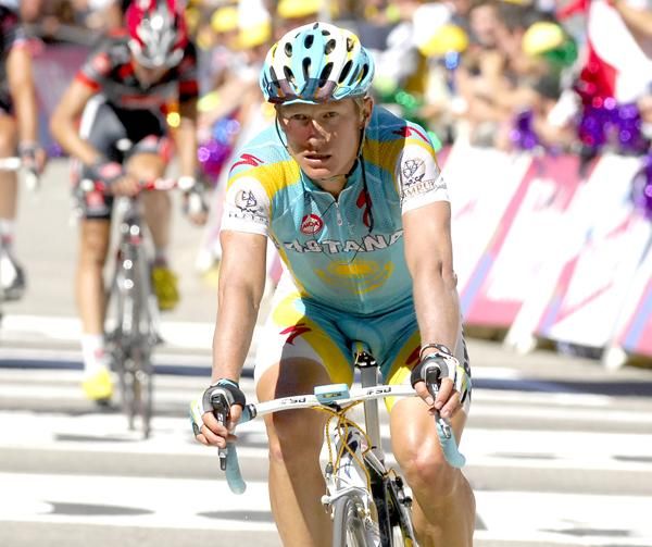 Alexander Vinokourov (Astana) rode for Contador today