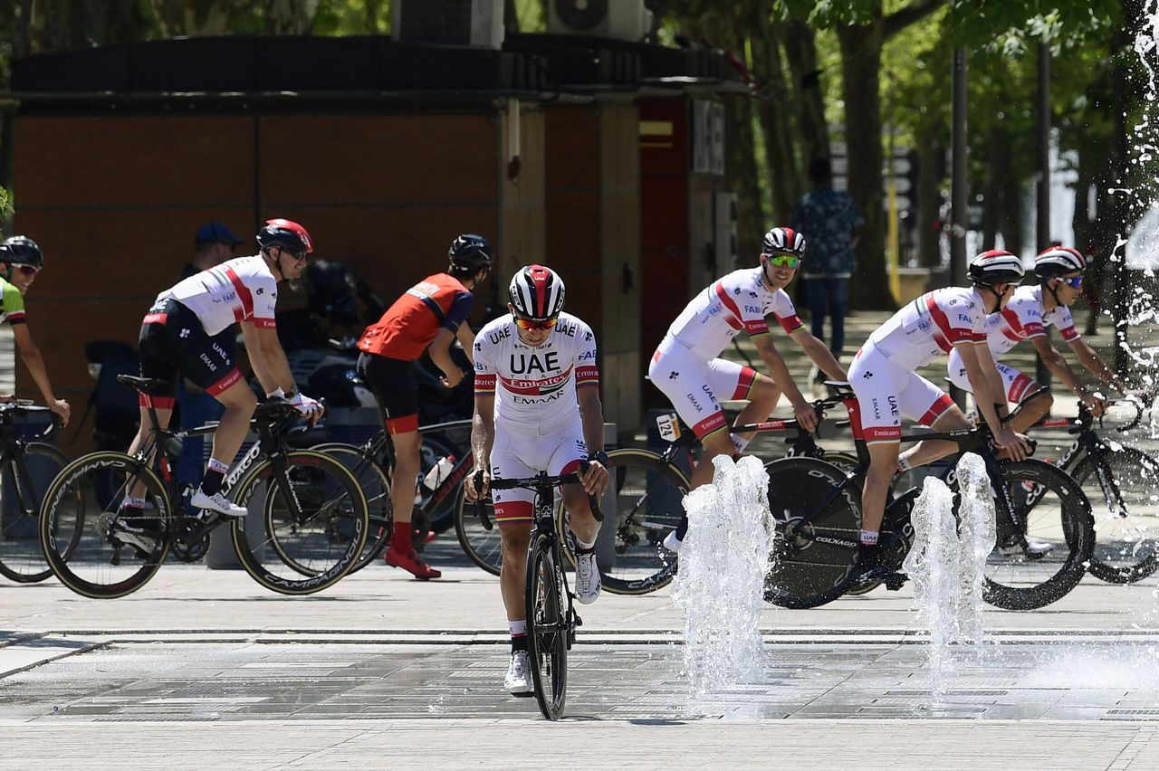 One of the UAE riders took a detour to cool off