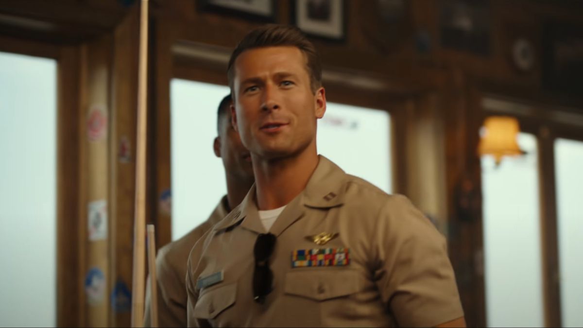 Top Gun: Maverick's Glen Powell Is Teaming Up With A Jonas Brother For Next Movie, And Here's Hoping It Also Has A Shirtless Football Scene