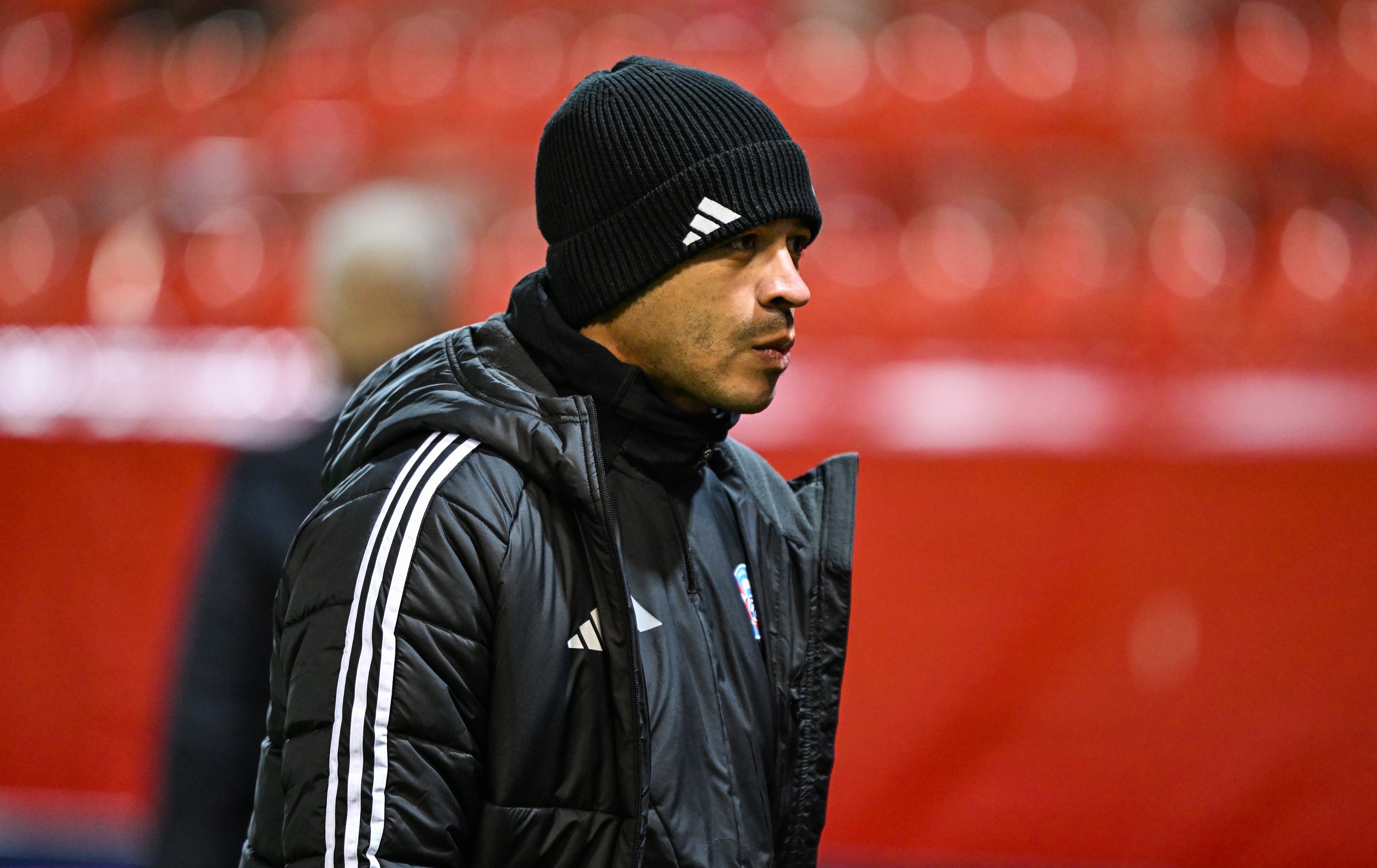 ABERDEEN, SCOTLAND - DECEMBER 10: Head Coach Liam Rosenior during a RC Strasbourg MD-1 training session at Pittodrie Stadium, on December 10, 2025, in Aberdeen, Scotland. (Photo by Rob Casey/SNS Group via Getty Images)