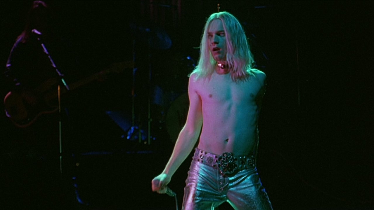 Ewan McGregor in Velvet Goldmine