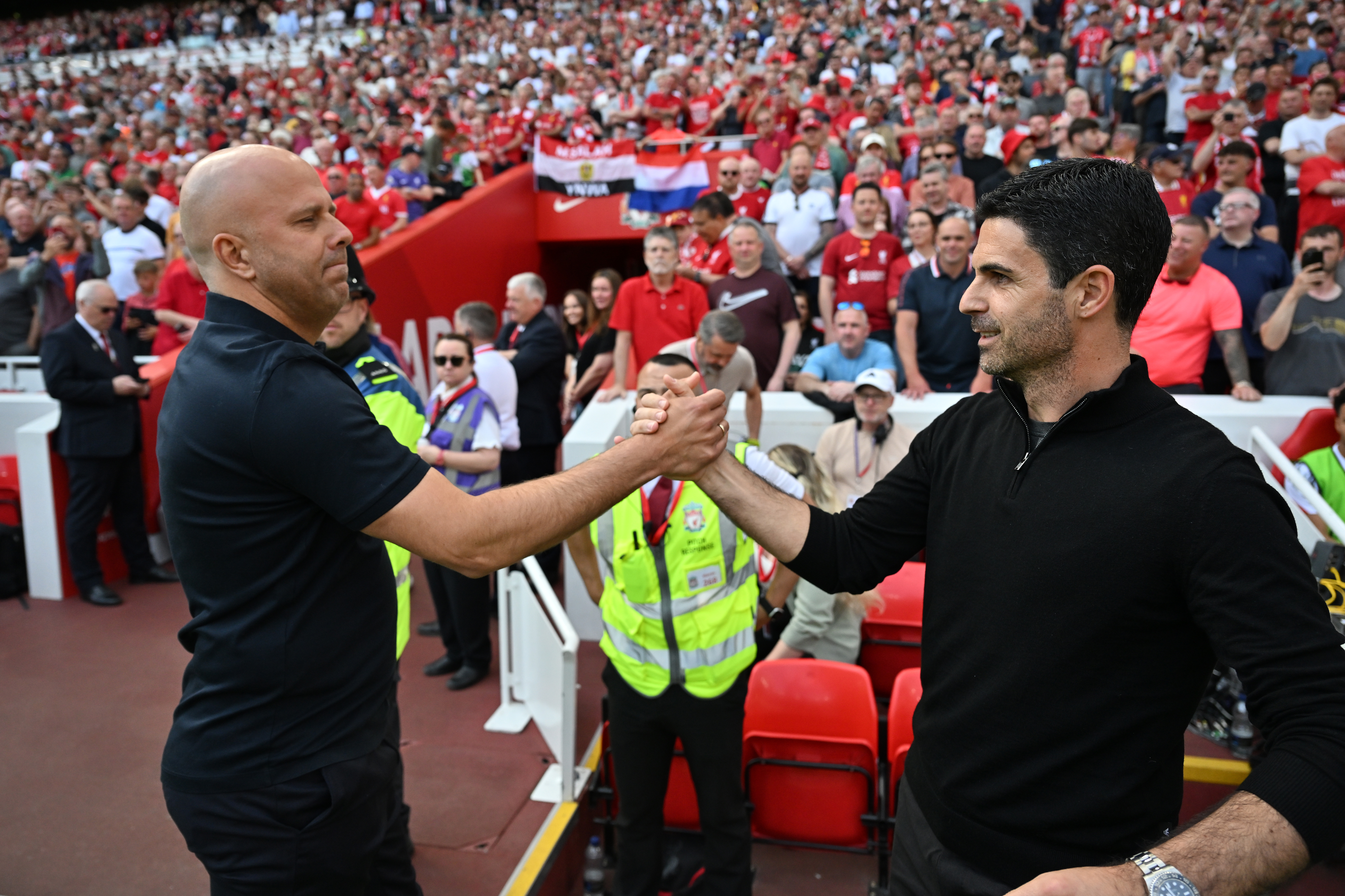 Arne Slot and Mikel Arteta both want to sign a new centre forward this summer