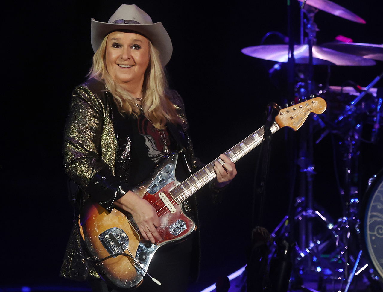 Melissa Etheridge performs at the Arizona Financial Theatre in Phoenix, Arizona on October 12, 2025