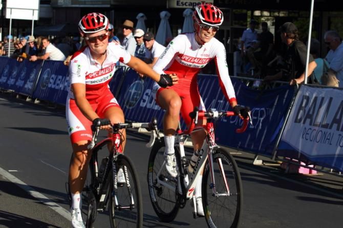 Rebecca Werner congratulates team-mate, Kimberley Wells (Specialized - Securitor)