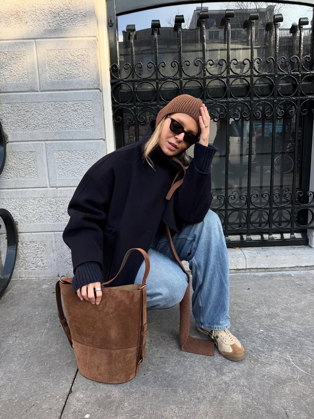 woman wearing shoe trend to wear with jeans 2026