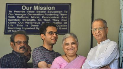 Narayana Murthy with wife Sudha and son Rohan