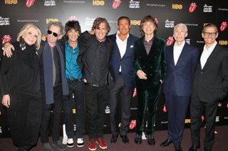 Schmooze Gallery December 3, 2012_4.jpg