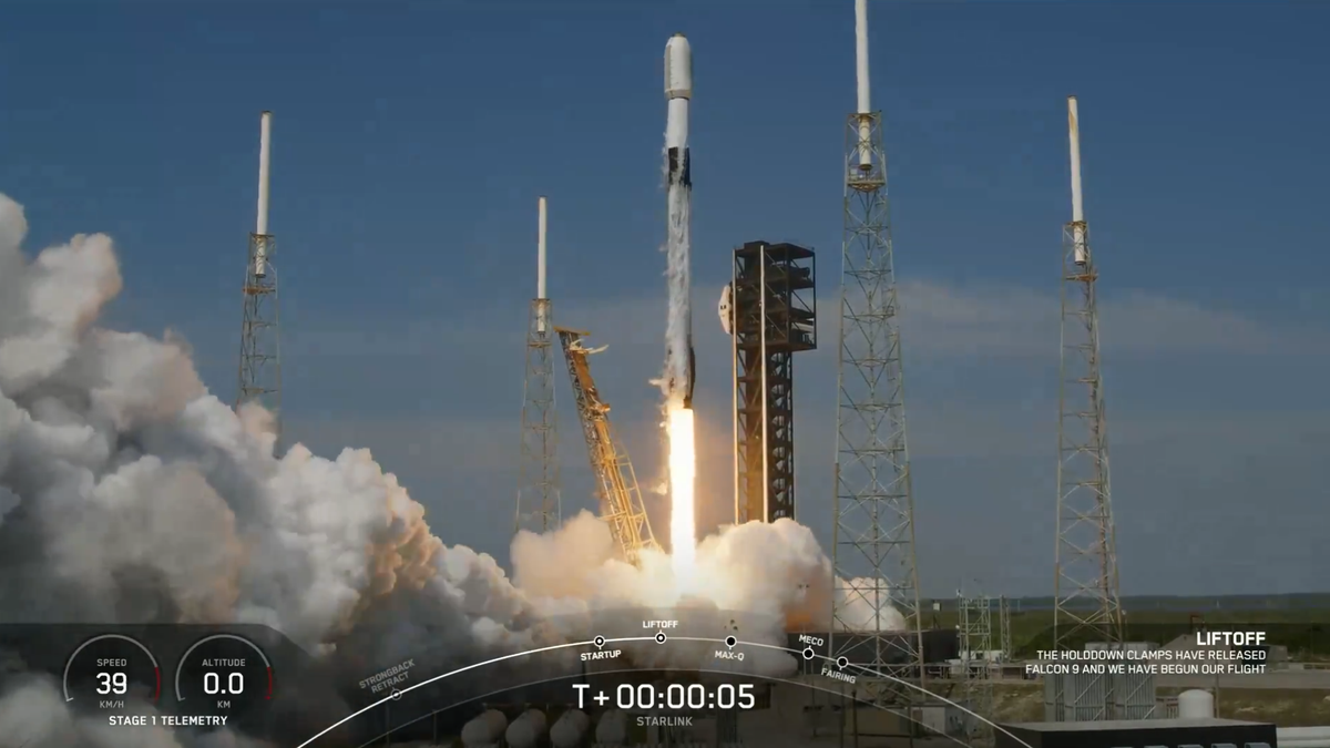 SpaceX lanceert op 28 mei 23 Starlink-satellieten vanuit Florida