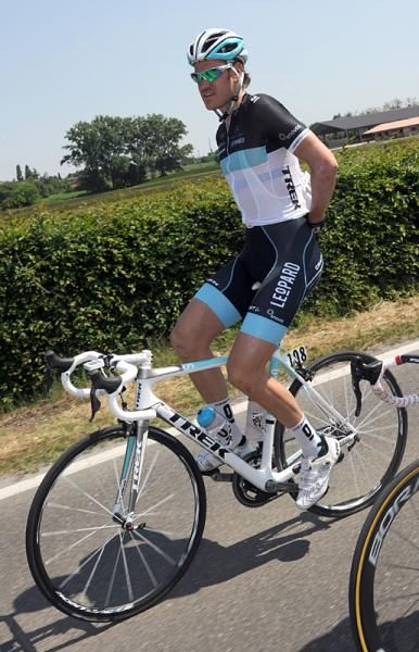 Wouter Weylandt (Leopard Trek) working for the team on stage 3